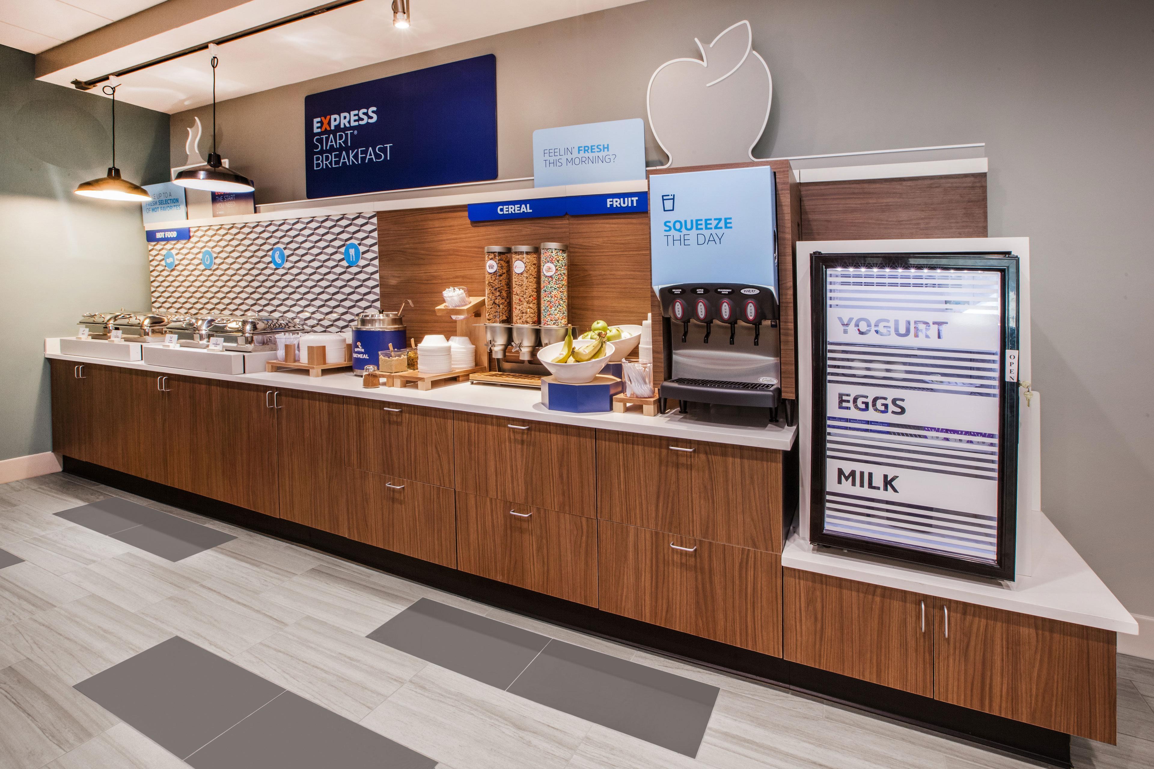 Holiday Inn Express & Suites Wharton By Ihg Exterior foto