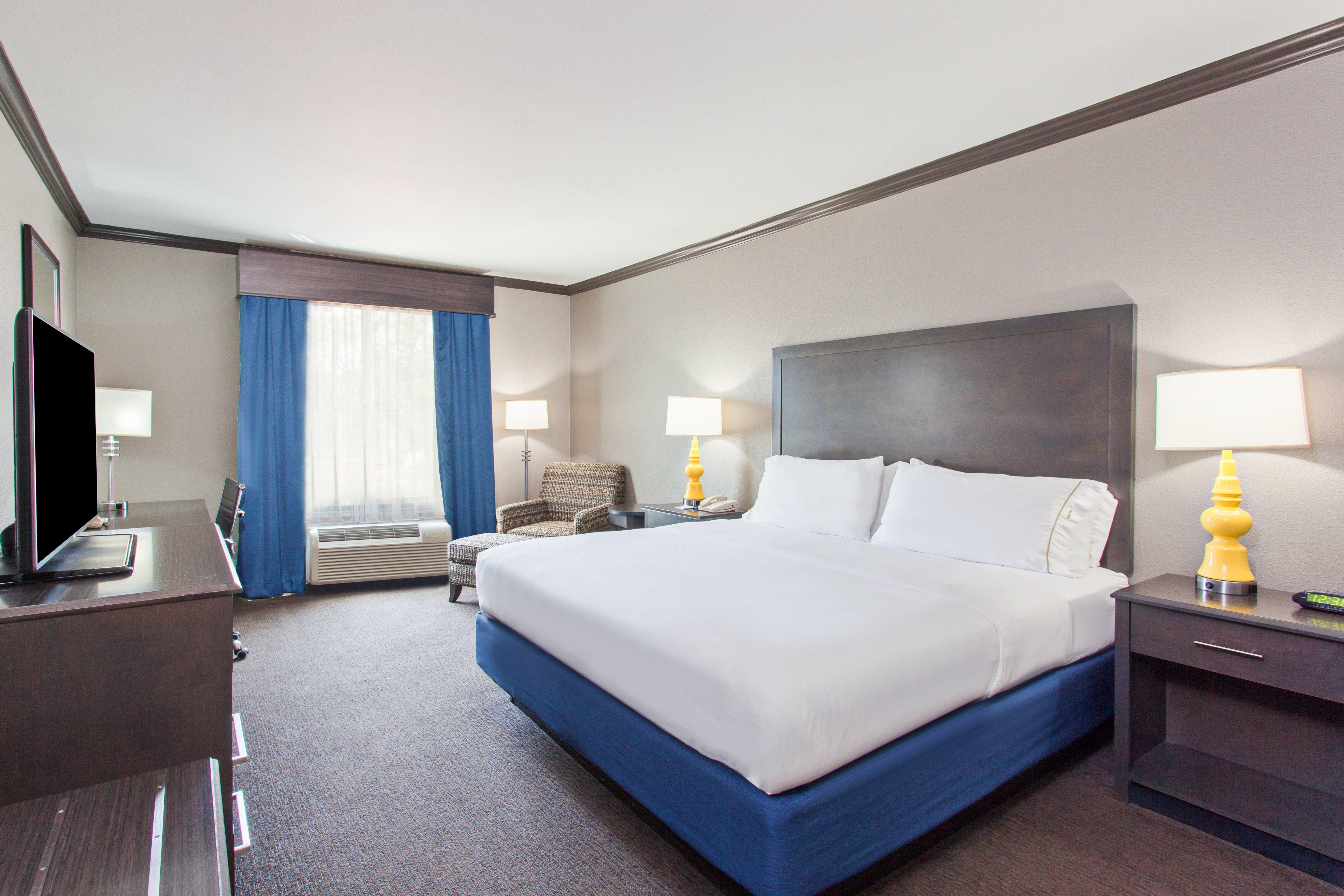 Holiday Inn Express & Suites Wharton By Ihg Exterior foto